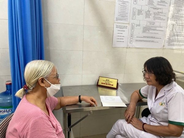 img-chuong-trinh-tham-kham-suc-khoe-tri-an-cong-dong-tai-phuong-nhan-chinh-3