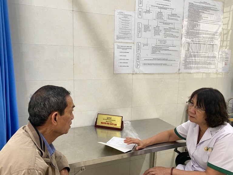 img-chuong-trinh-tham-kham-suc-khoe-tri-an-cong-dong-tai-phuong-nhan-chinh-4