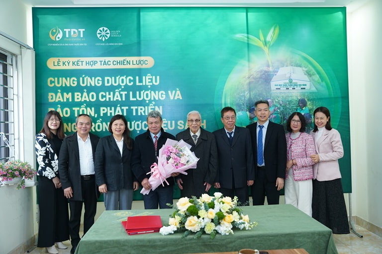 Buổi lễ ký kết đã kết thúc thành công tốt đẹp